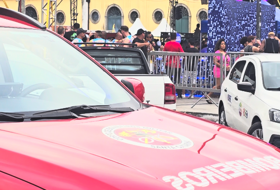 CBMSC reforça presença nas festas de carnaval e orienta foliões