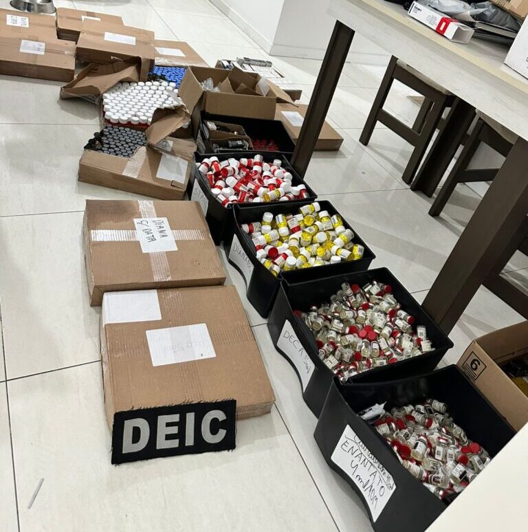 Polícia Civil deflagra operação “Reação Adversa” contra grupo criminoso especializado em falsificar, adulterar e comercializar anabolizantes e medicamentos