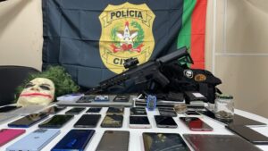 Polícia Civil deflagra 2ª fase da operação “Gideão” e apreende celulares e dispositivos eletrônicos de origem duvidosa em São José