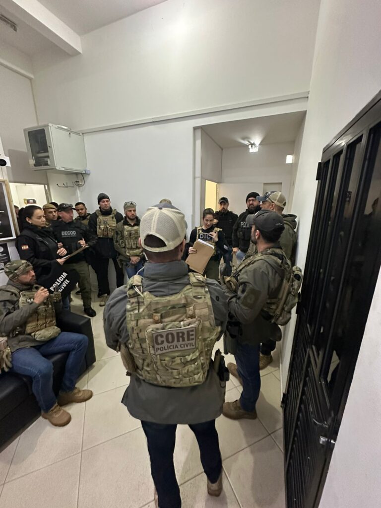 Polícia Civil de SC deflagra 2ª fase da operação “Identidade Oculta” em Palhoça
