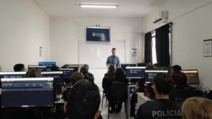 Polícia Científica de Santa Catarina é pioneira na emissão do documento de identidade diretamente no sistema prisional