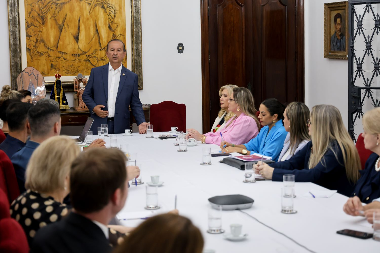 Governador Jorginho Mello coordena primeira reunião de trabalho do programa Catarinas por Elas