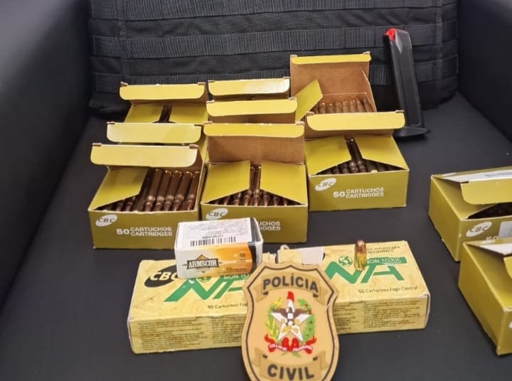 Após disparo em casa noturna, Polícia Civil cumpre mandado e apreende munições de uso restrito em Florianópolis