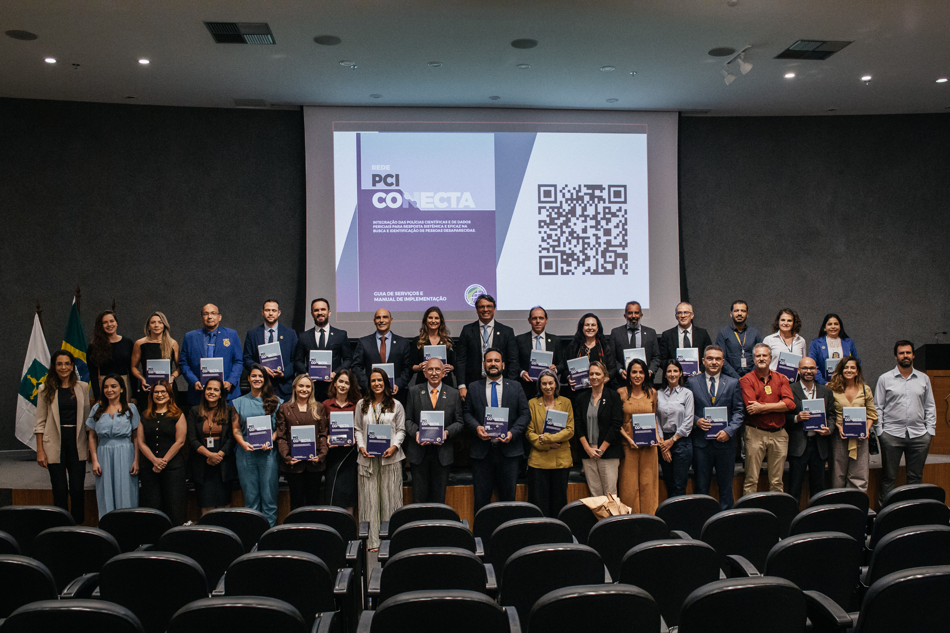 Perícia Oficial lança livro e Rede PCI Conecta para fortalecer a integração no enfrentamento ao desaparecimento de pessoas