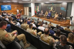 SSP-SC debate segurança nos estádios durante reunião da Frente Parlamentar do Futebol Catarinense da Alesc