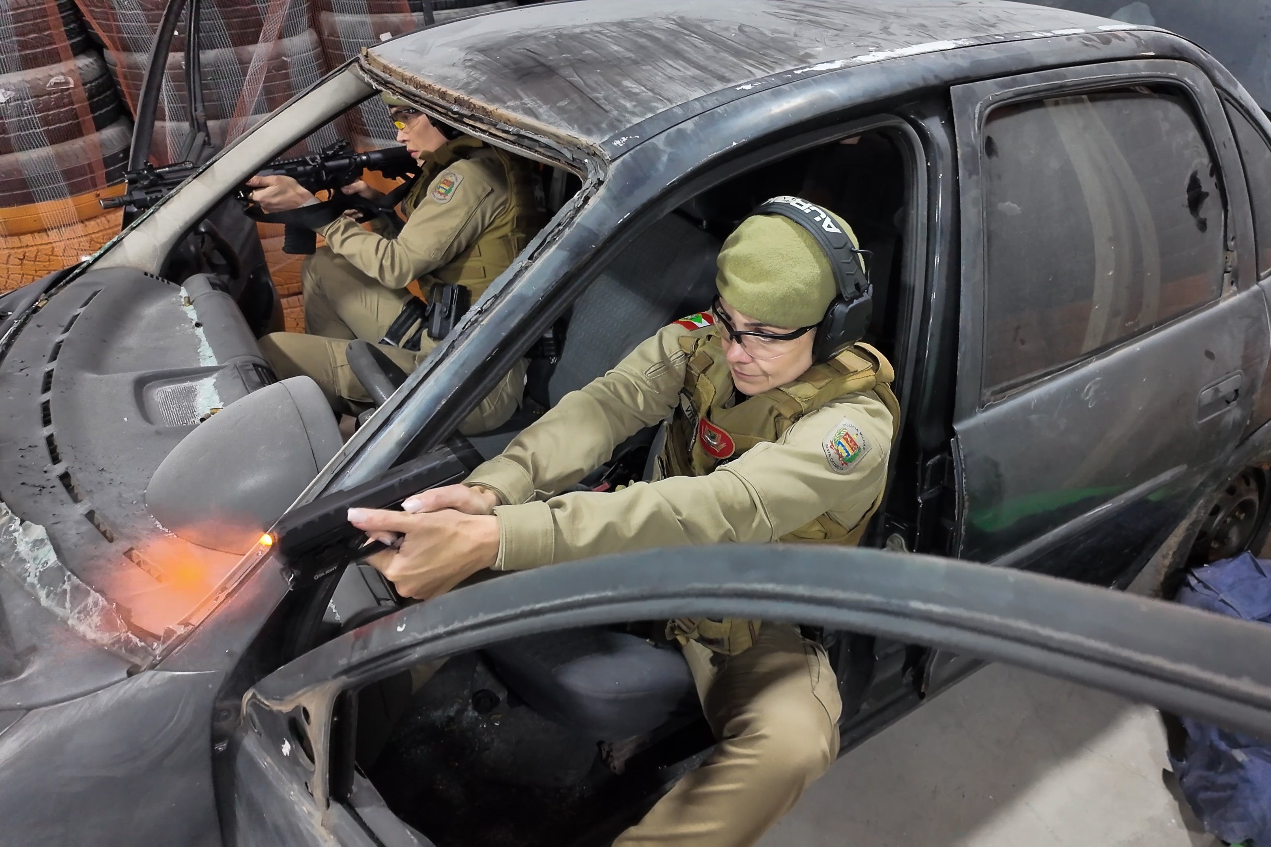 Estado mais seguro do país: parceria com estandes de tiro amplia treinamento policial com armas de fogo