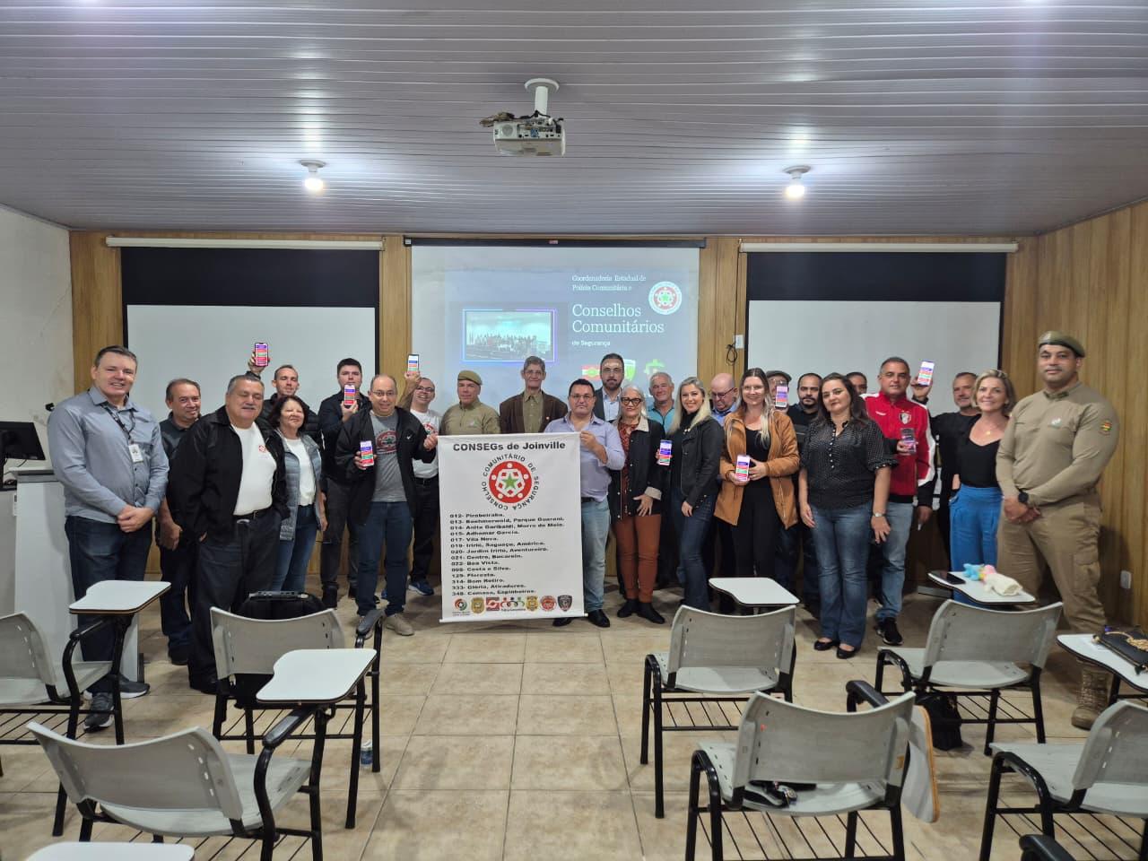 SSP-SC reúne lideranças comunitárias e forças de segurança para fortalecer ações em Joinville